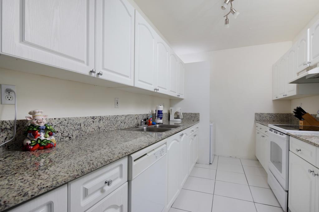 Miami Waterfront Apartments Sunny Isles Beach Esterno foto
