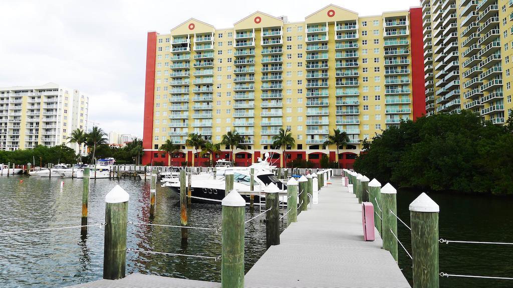 Miami Waterfront Apartments Sunny Isles Beach Esterno foto