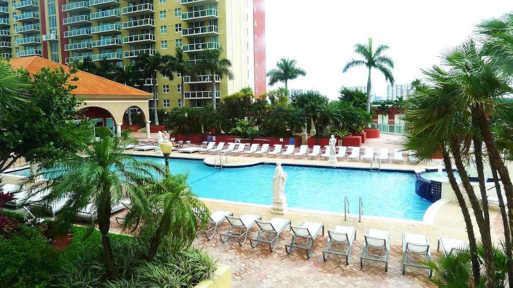 Miami Waterfront Apartments Sunny Isles Beach Esterno foto