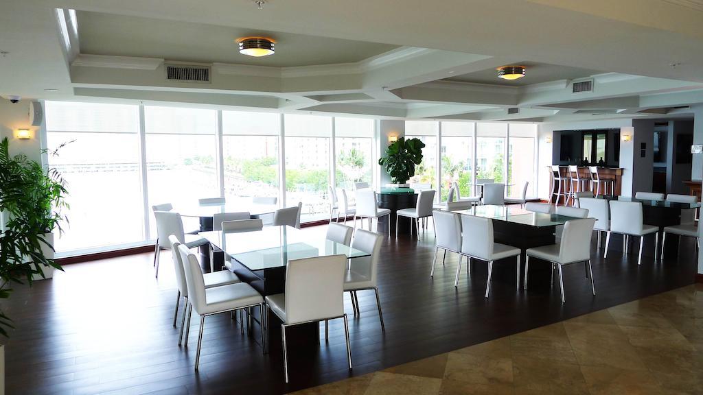 Miami Waterfront Apartments Sunny Isles Beach Esterno foto